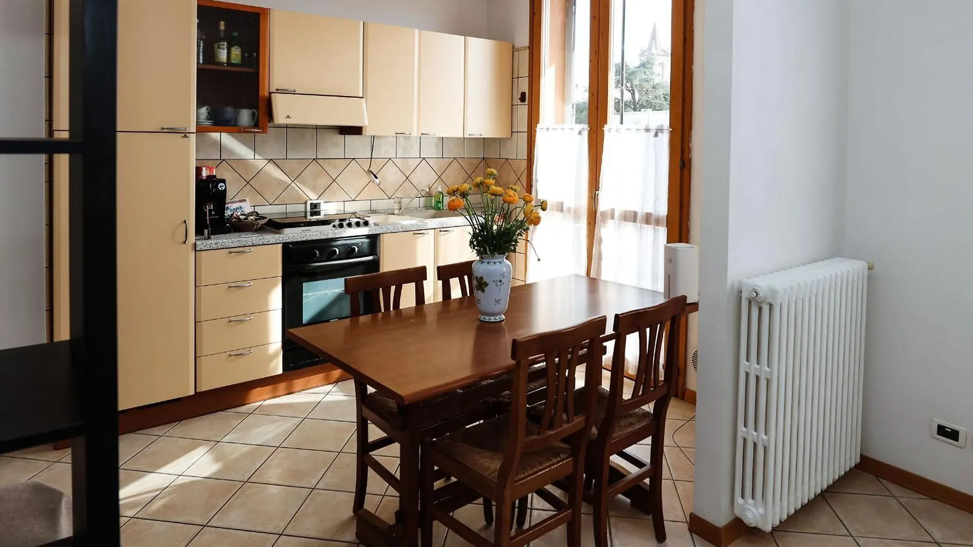 Confortevole Monolocale Faentino Con Terrazza Apartment Faenza