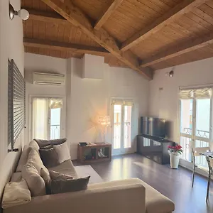  Appartamento Elegante Torretta In Centro
